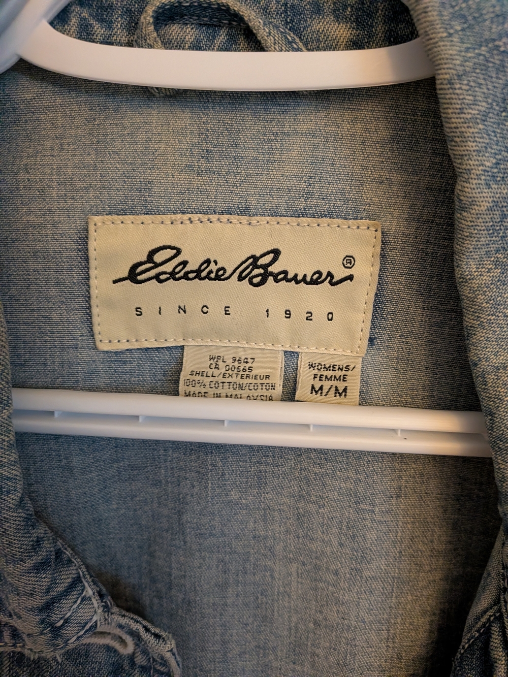 Eddie Bauer Women's Denim Jacket - Picture 5 of 5